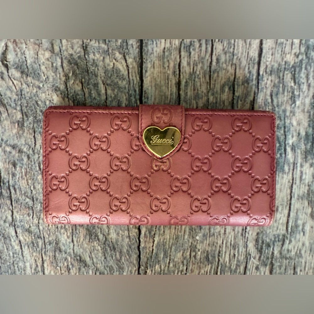 Gucci Rose Embossed Leather Wallet